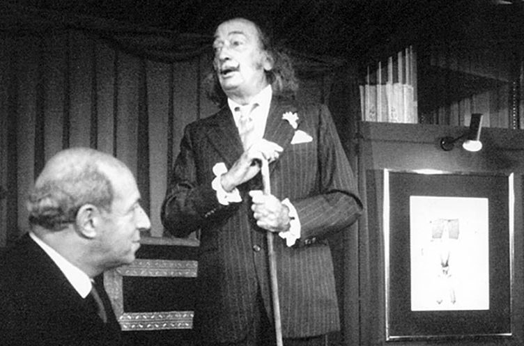 Salvadoras Dali ir Scabal