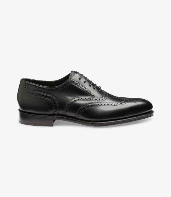 Loake Buckingham juodi batai prie kostiumo